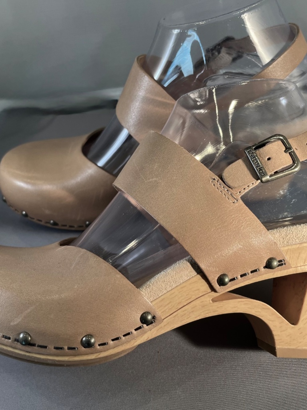 Dansko Thea *Discontinued Style* Tan Size 38 (8) - Picture 5 of 11